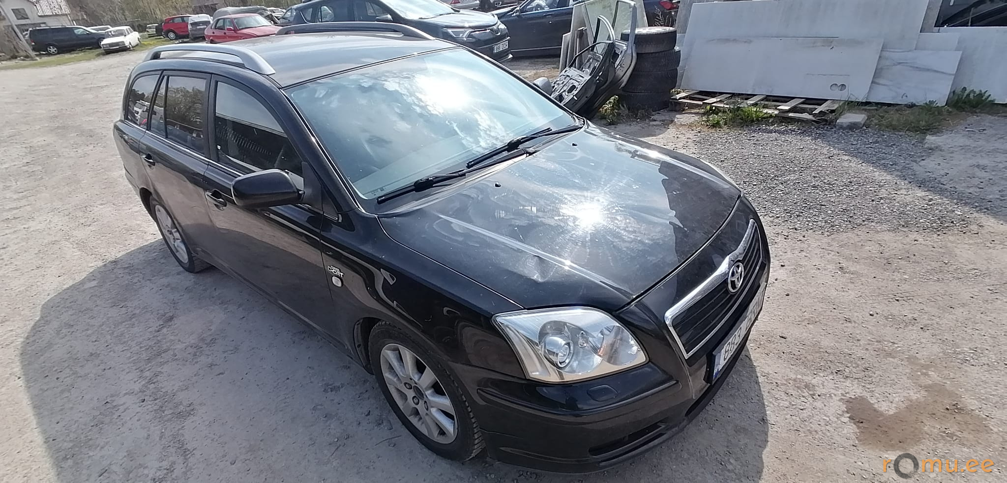 Toyota Avensis (2005) - Image 2
