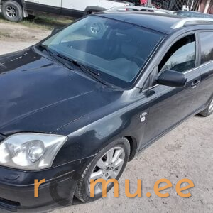 Toyota Avensis (2005)