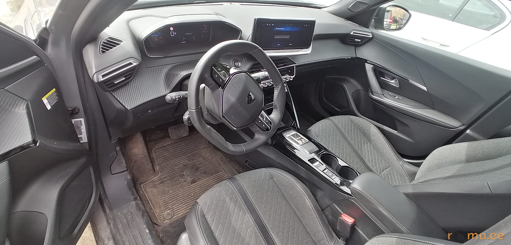 Peugeot 2008 (2024) - Image 8
