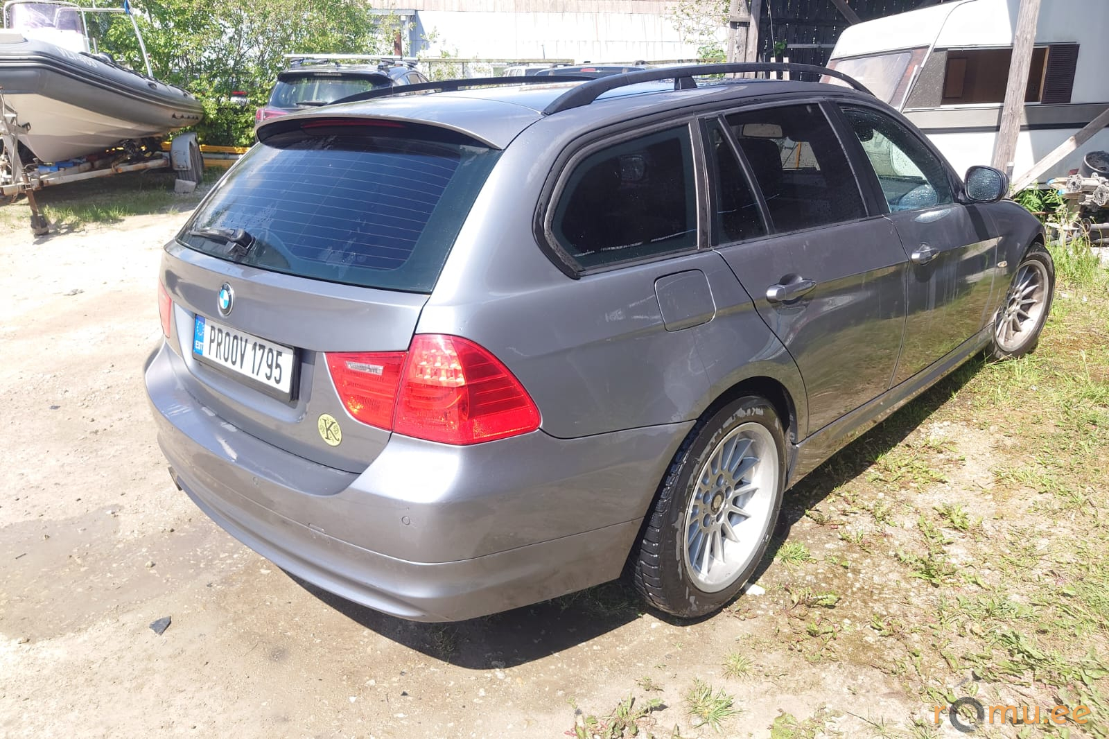 BMW 320d (2010) - Image 4