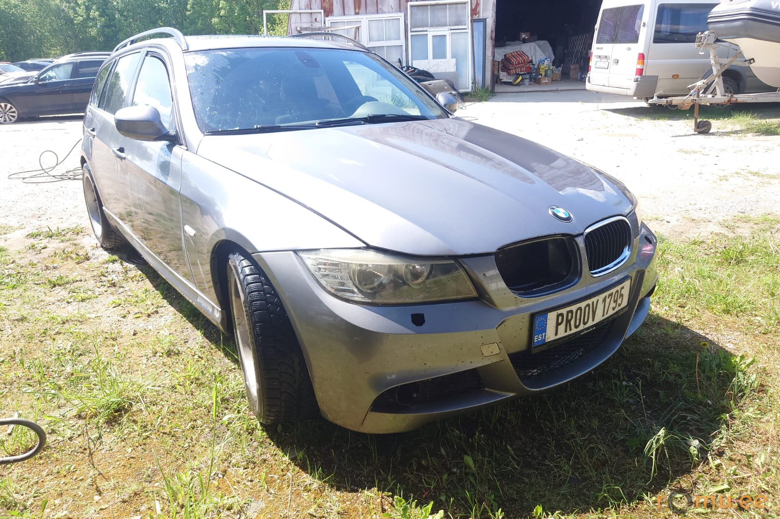 BMW 320d (2010) - Image 2