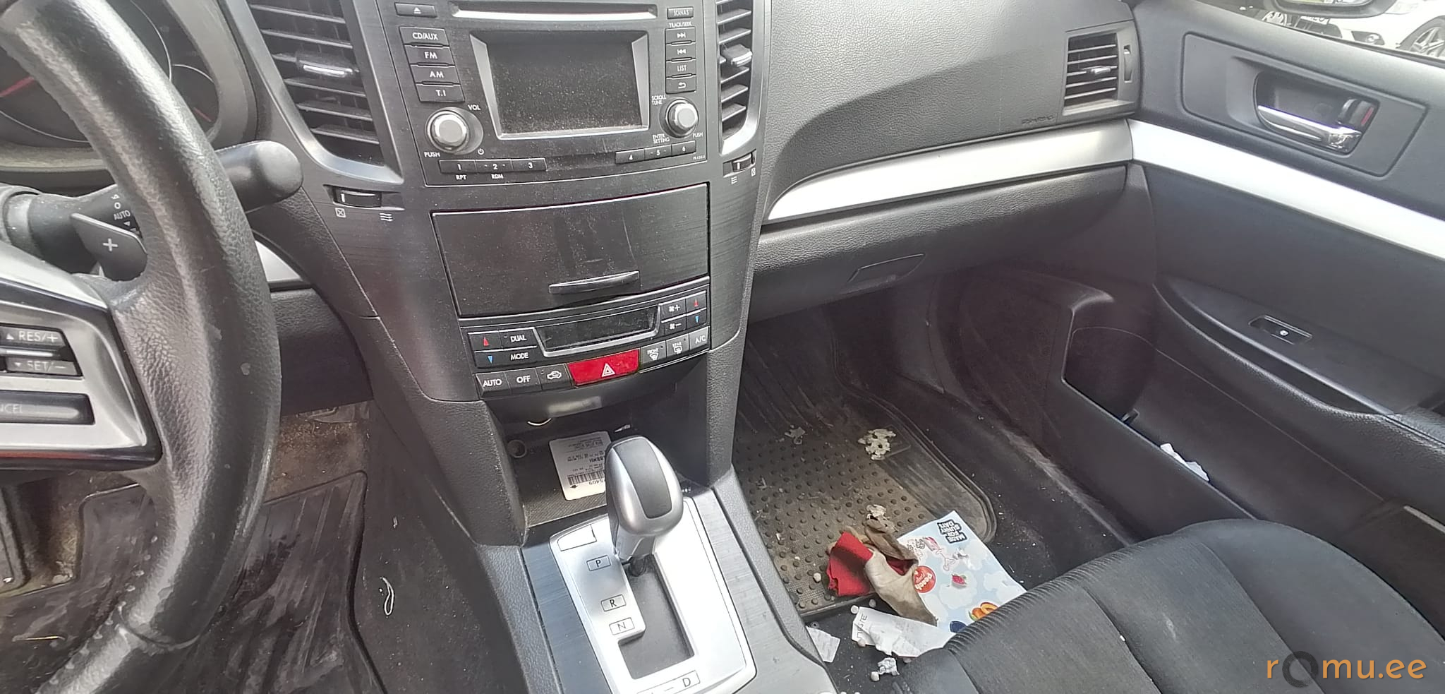 Subaru Legacy (2014) - Image 8