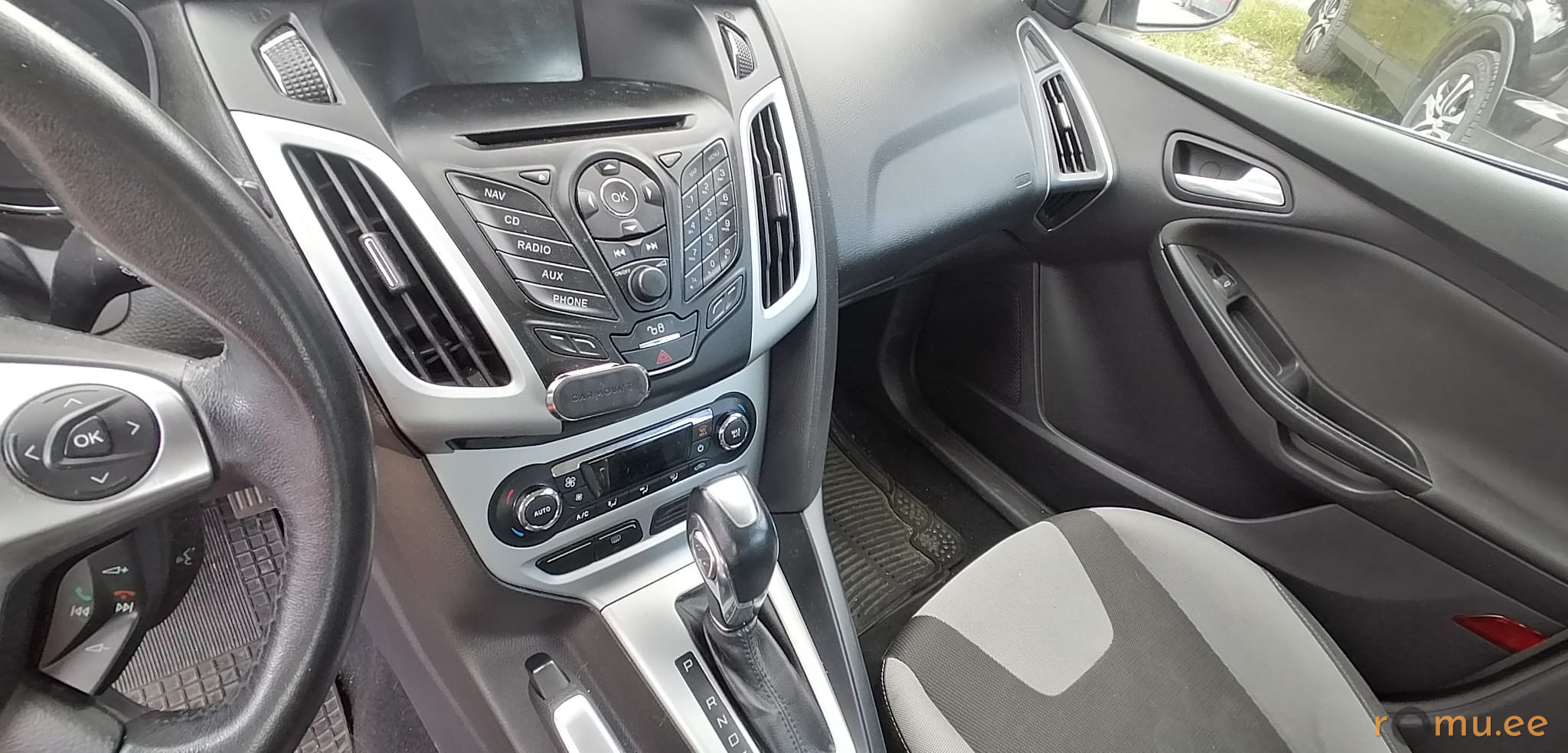 Ford Focus (2012) - Image 7