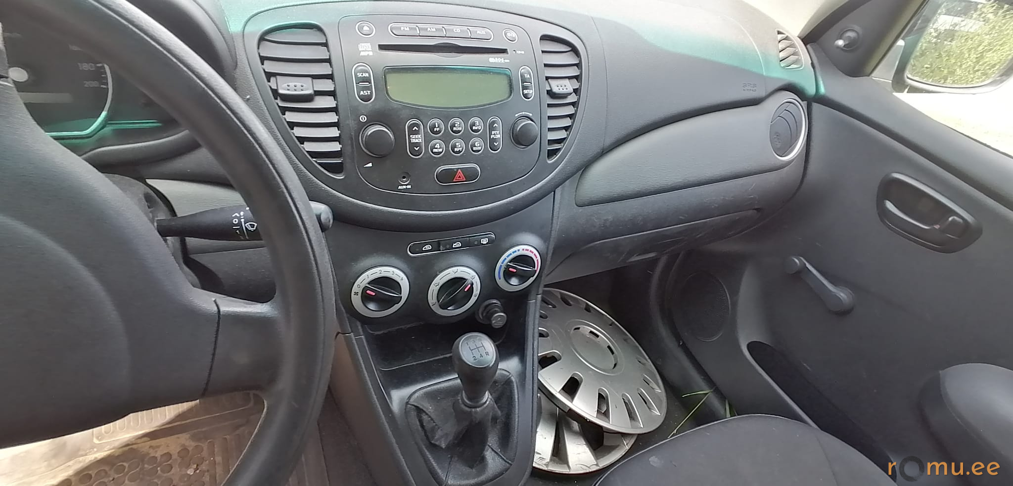 Hyundai i10 (2009) - Image 7