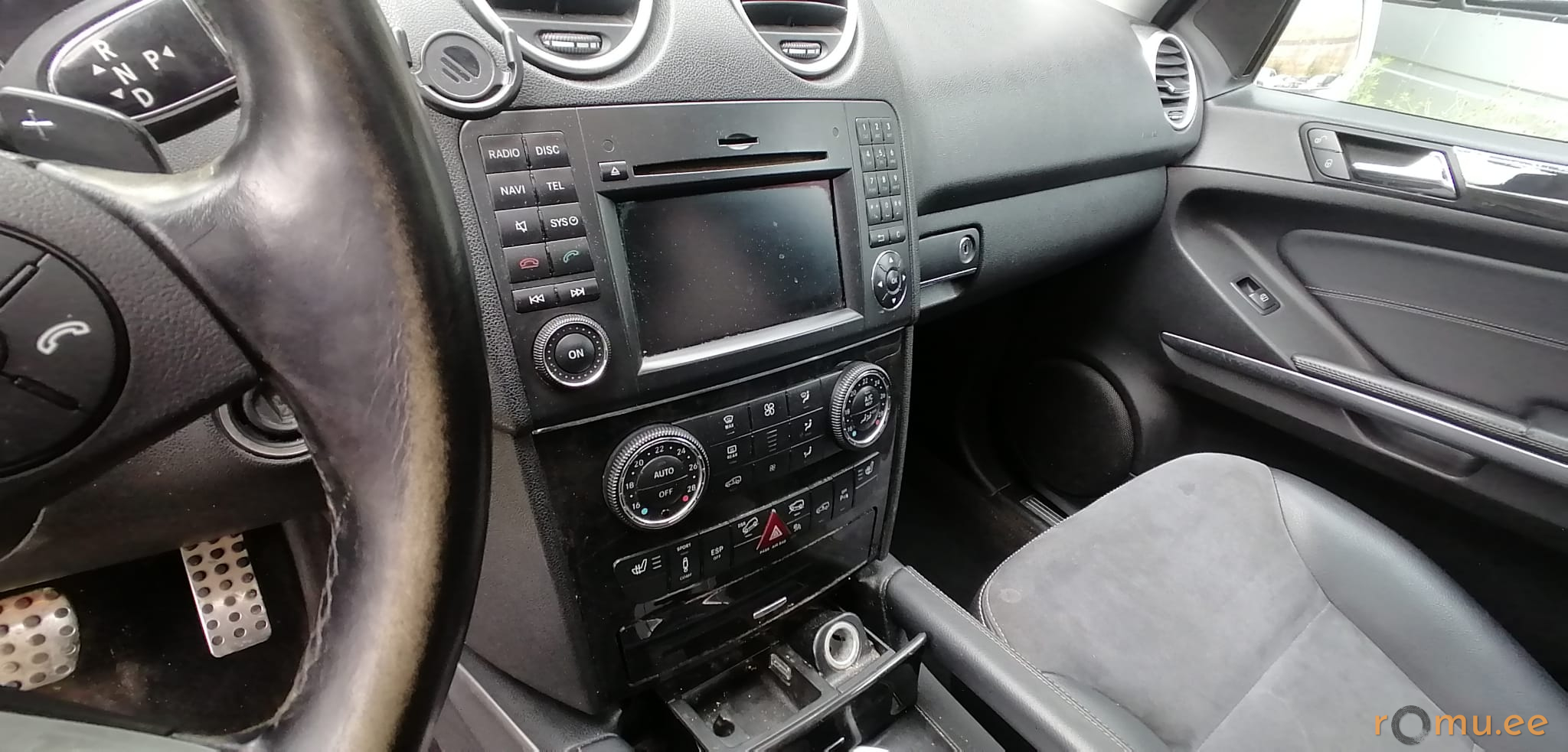Mercedes-Benz ML450 CDi 4Matic (2010) - Image 7