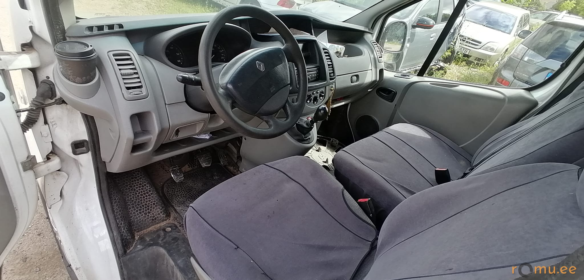 Renault Trafic (2012) - Image 7