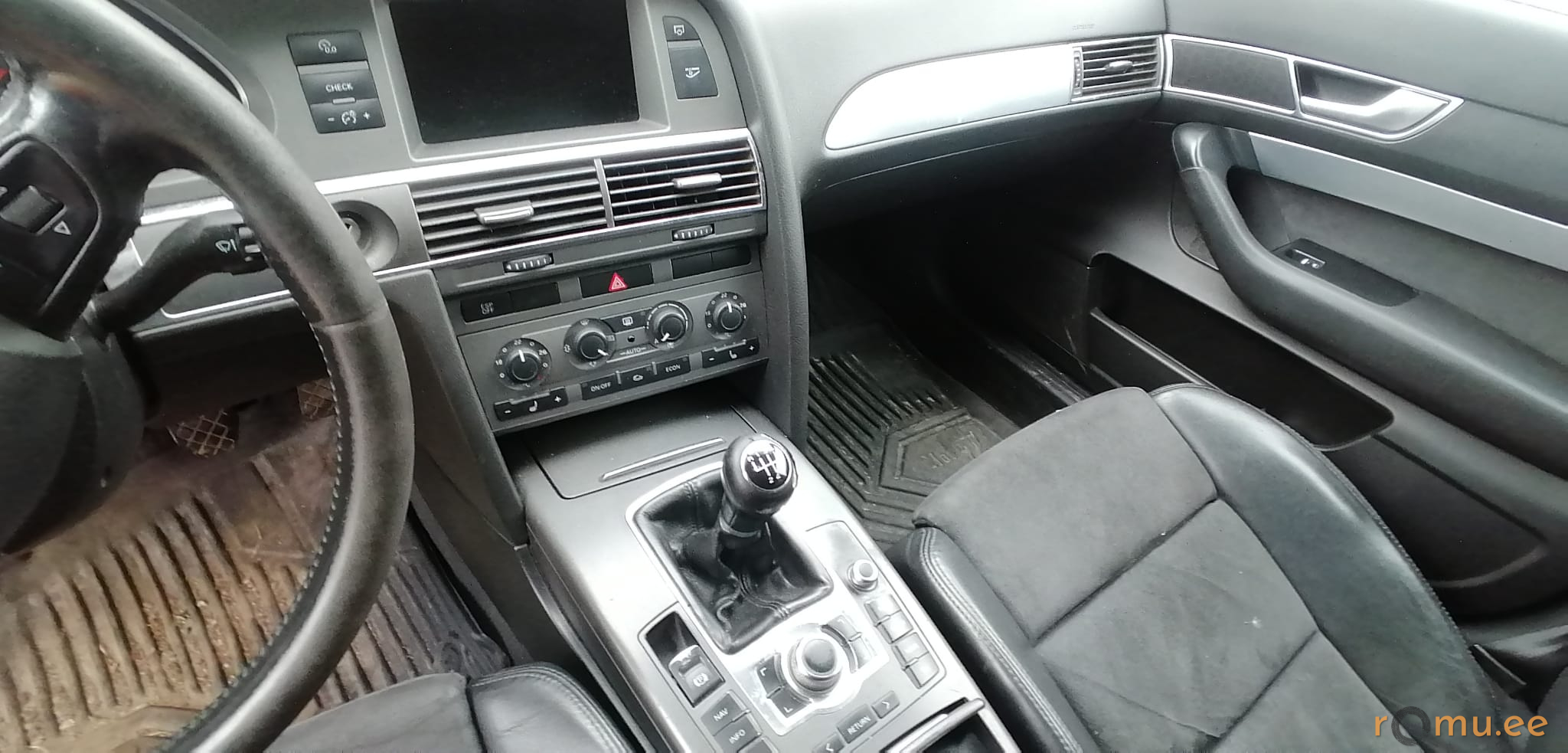 Audi A6 Avant (2005) - Image 8