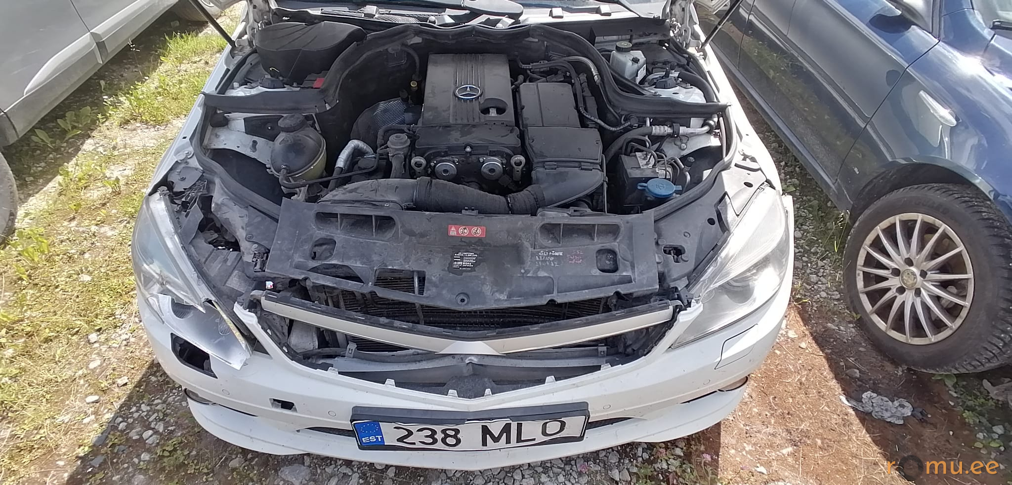 Mercedes-Benz C300 Kompressor (2008) - Image 6