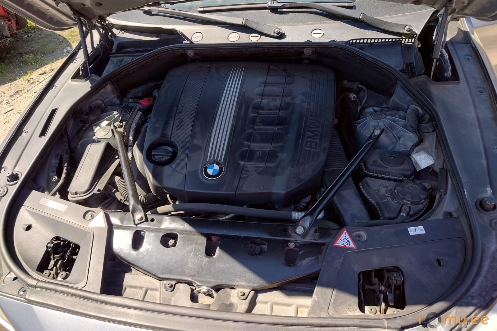 BMW 530d Gran Turismo (2010) - Image 6