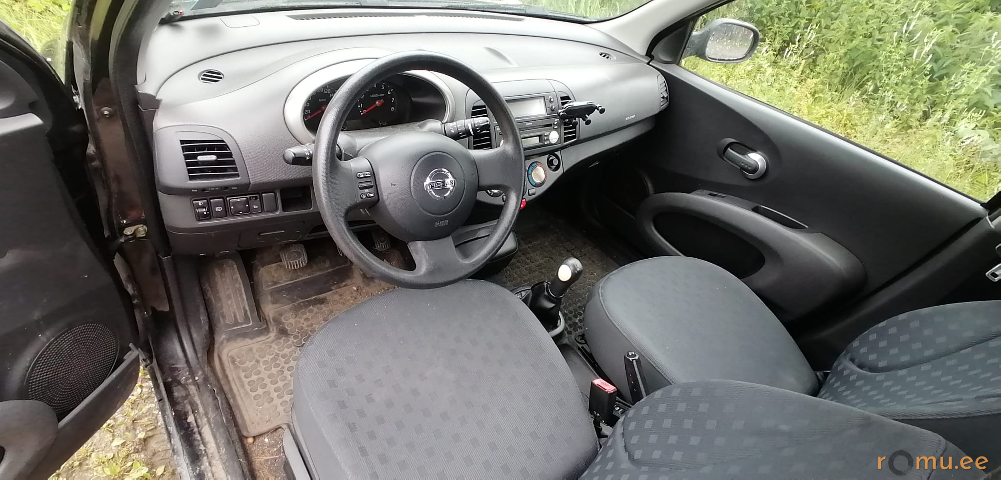 Nissan Micra (2005) - Image 7