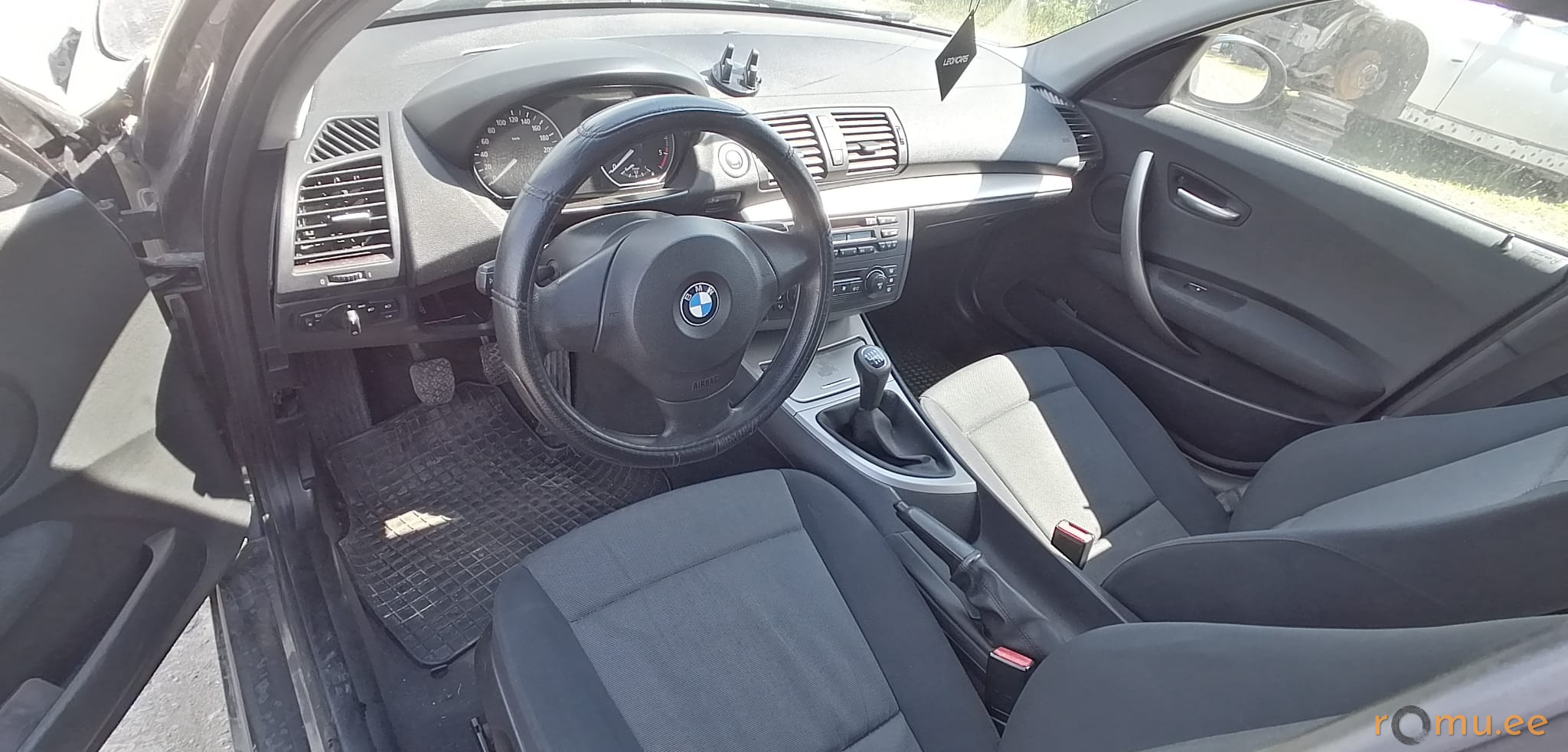 BMW 118d (2006) - Image 7