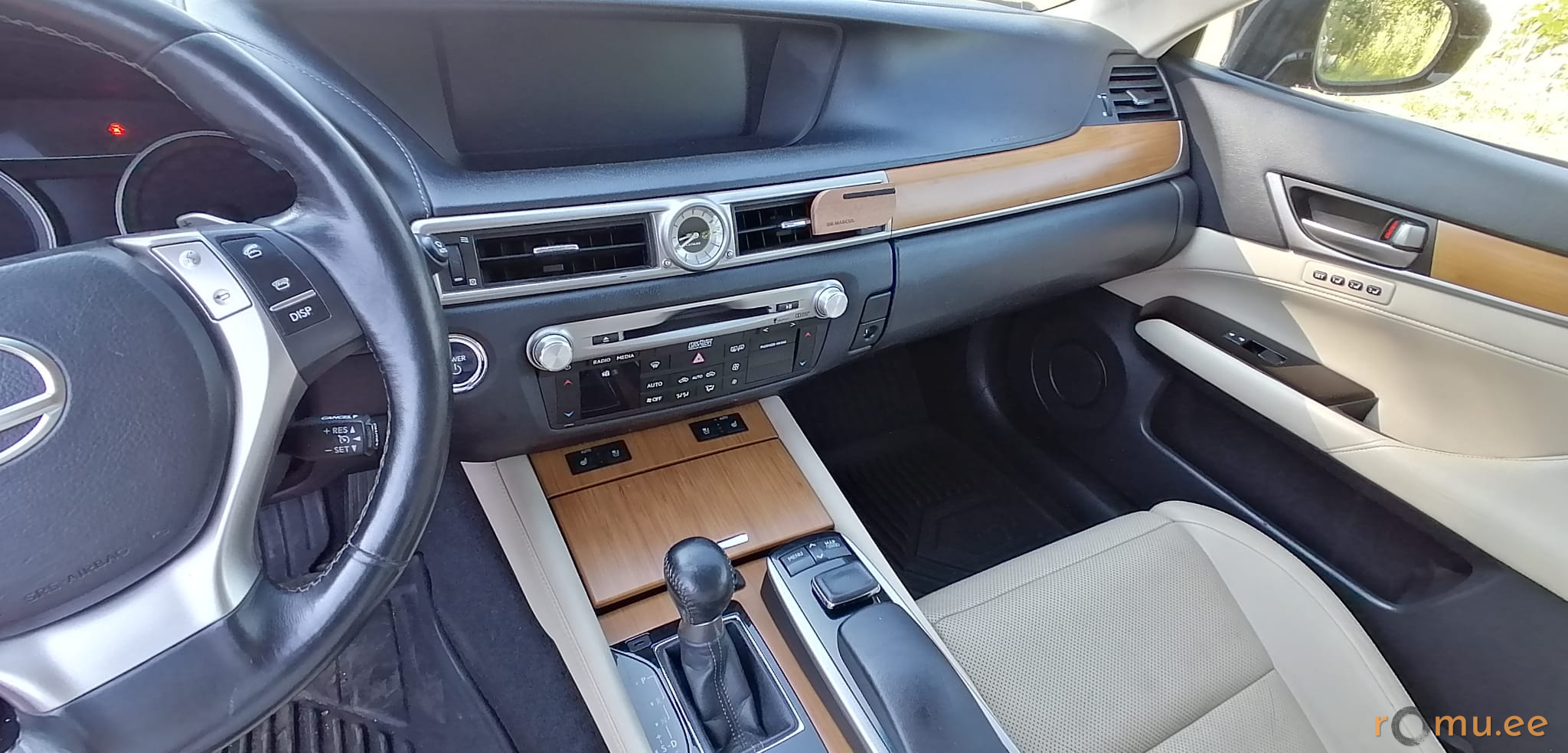 Lexus GS450h (2015) - Image 7