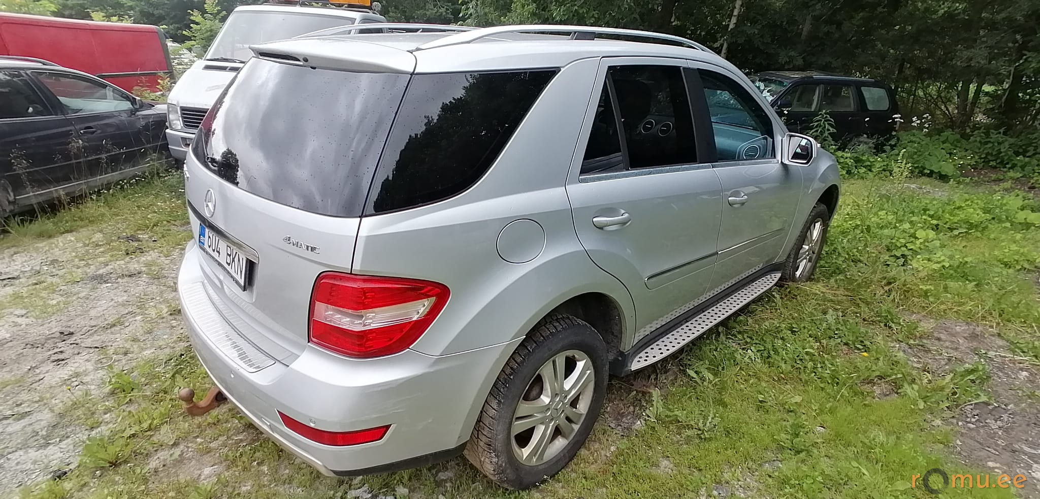 Mercedes-Benz ML450 CDi 4Matic (2010) - Image 4