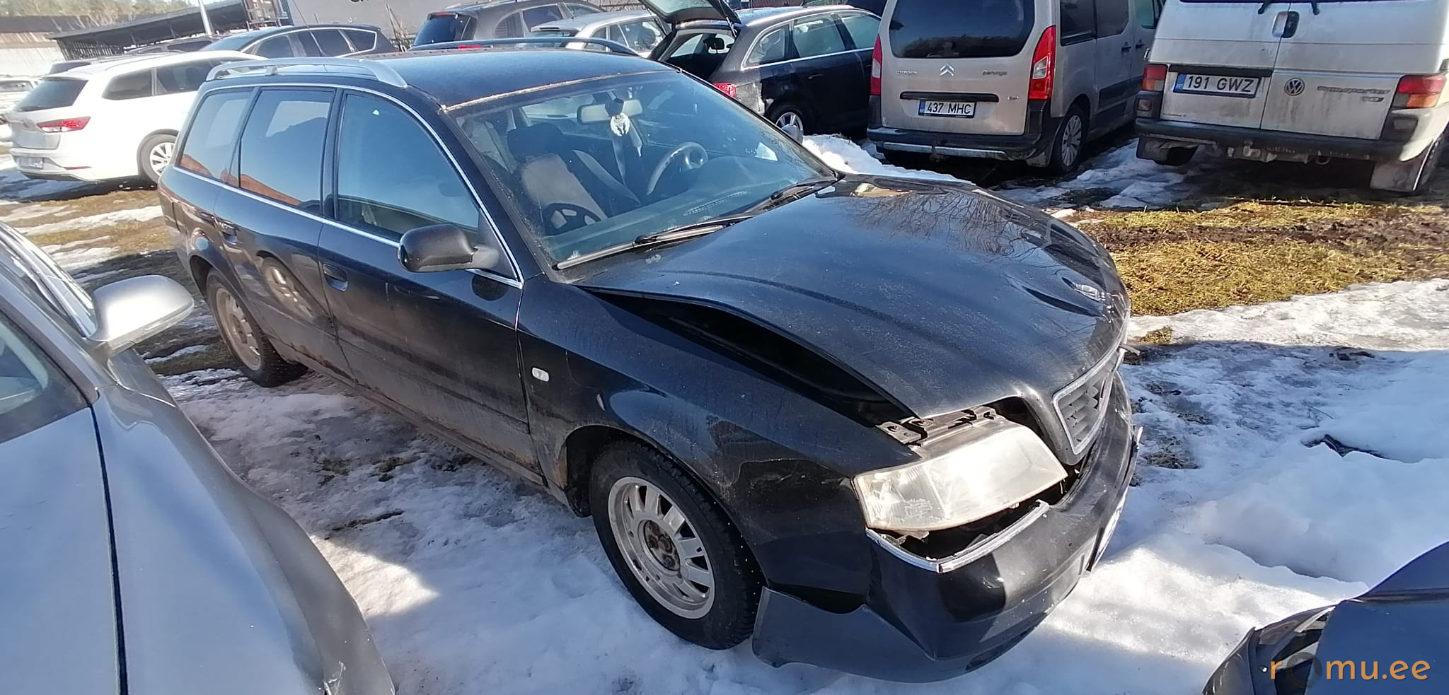 Audi A6 Avant (1999) - Image 2