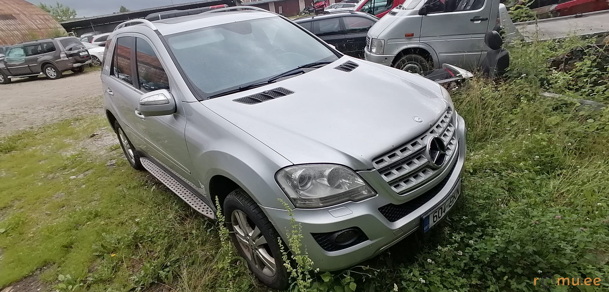 Mercedes-Benz ML450 CDi 4Matic (2010) - Image 2