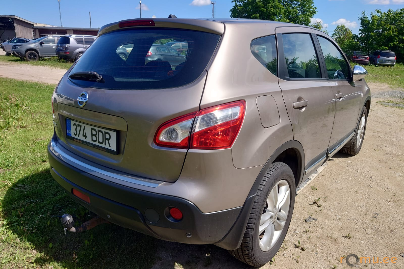Nissan Qashqai (2011) - Image 4