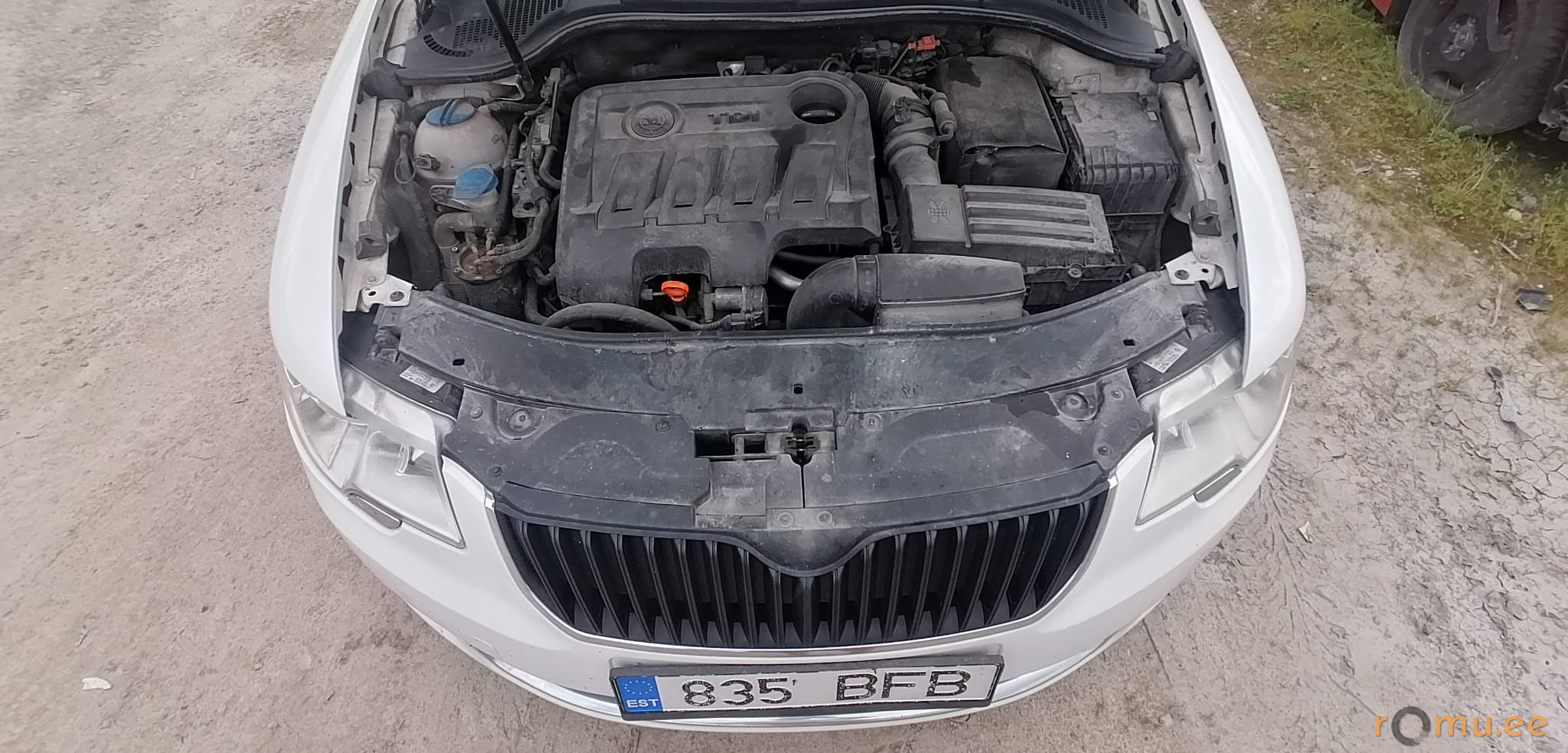 Skoda Superb (2011) - Image 5