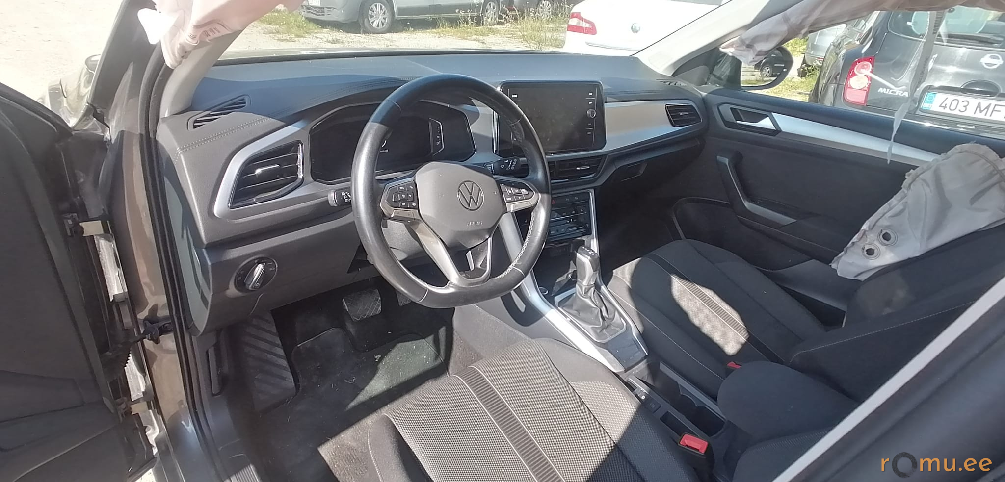 Volkswagen T-Roc (2022) - Image 8