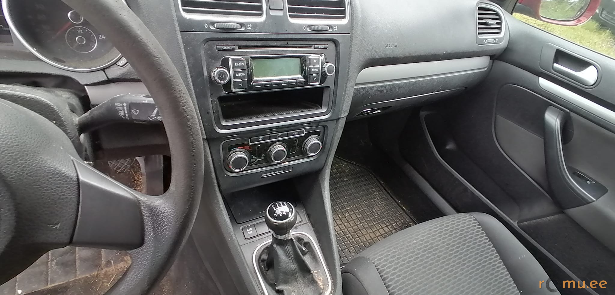 Volkswagen Golf Variant (2010) - Image 9