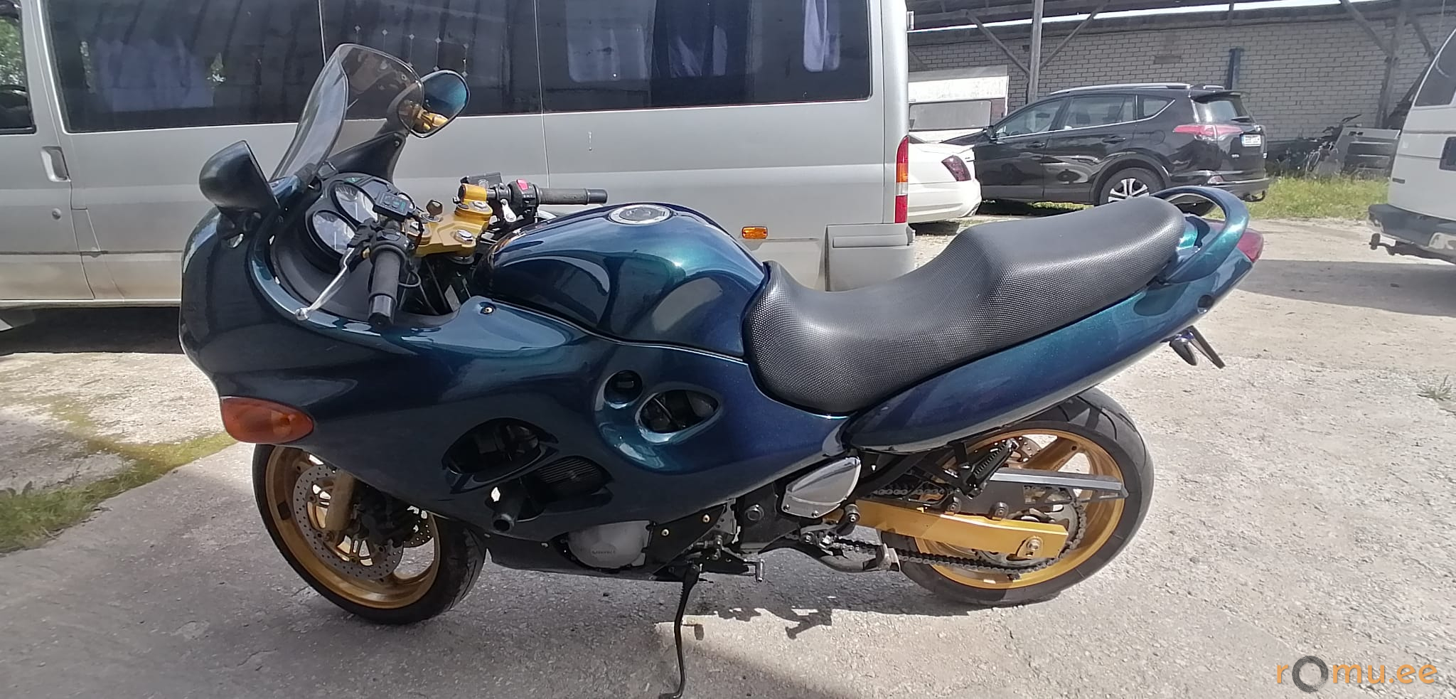 Suzuki GSX 600F (2000) - Image 5