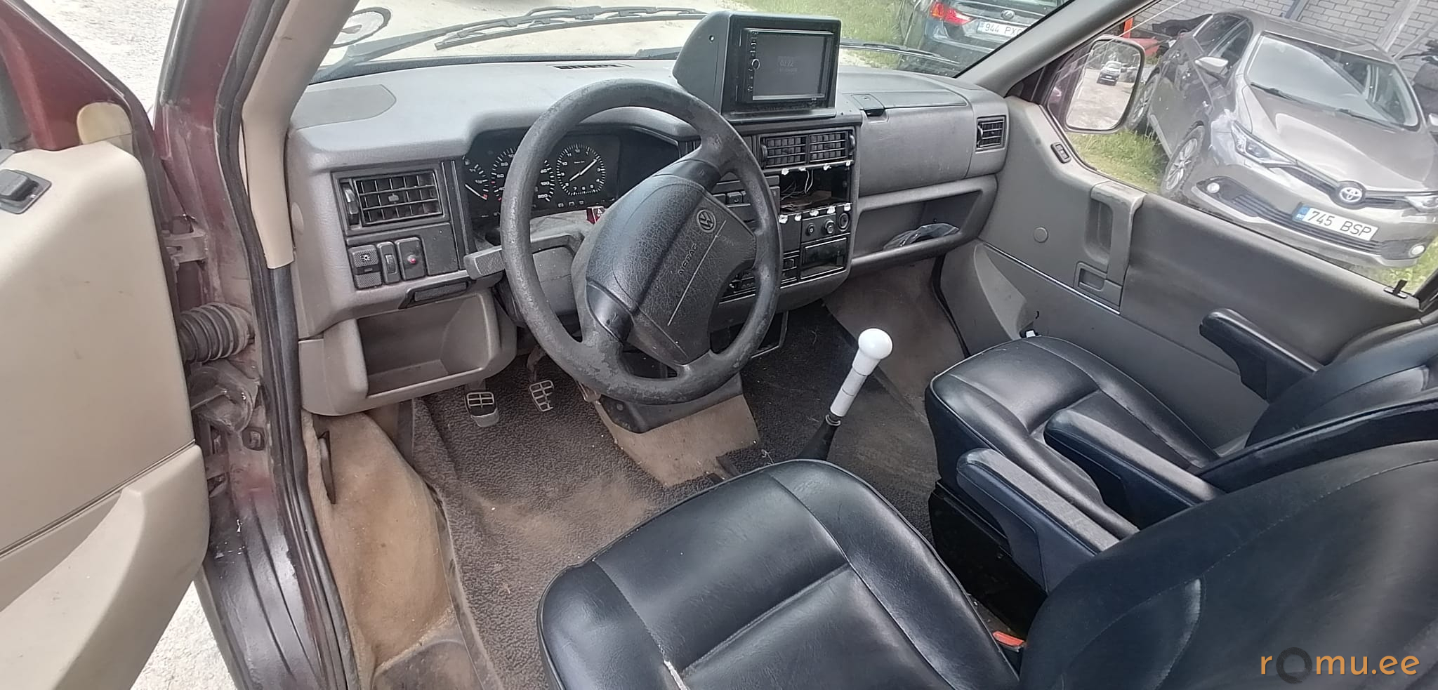 Volkswagen Caravelle (1996) — изображение 6