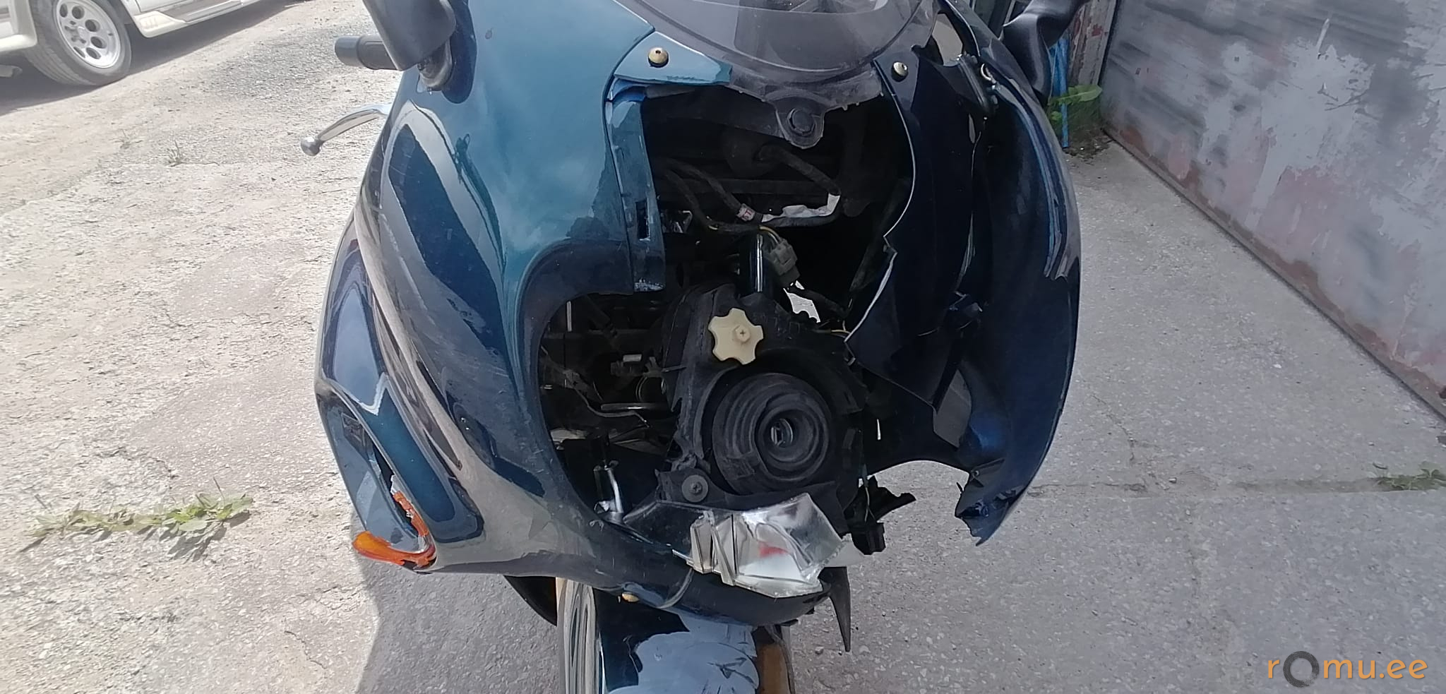 Suzuki GSX 600F (2000) - Image 7