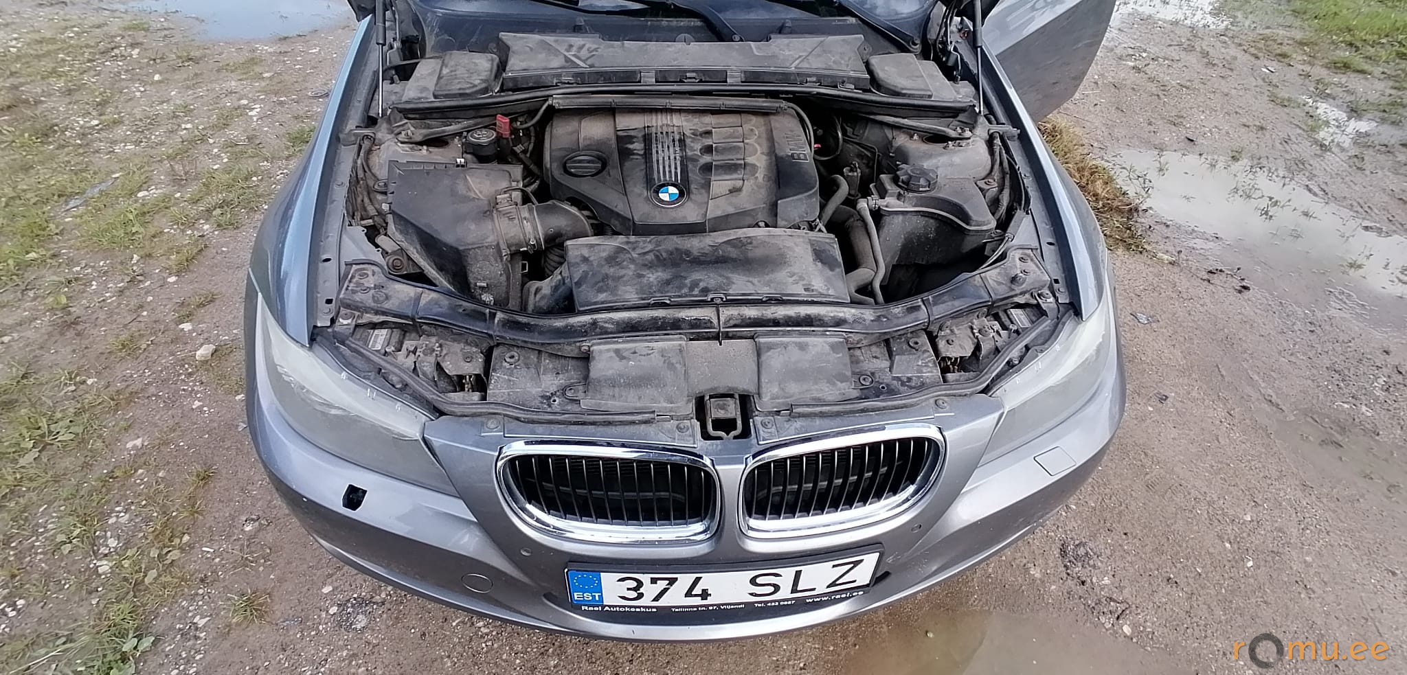 BMW 318d (2011) - Image 6