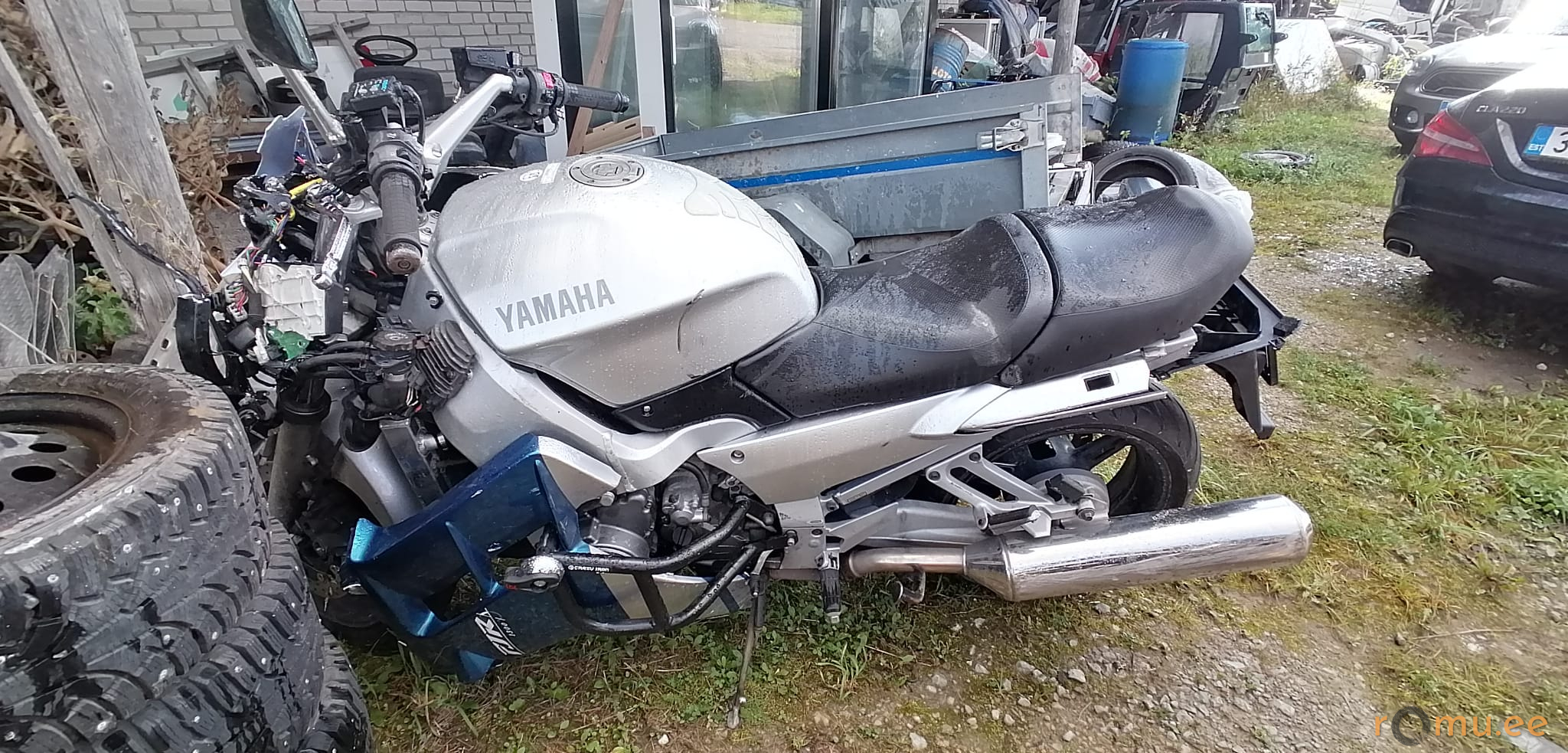 Yamaha FJR 1300 (2002) - Image 2