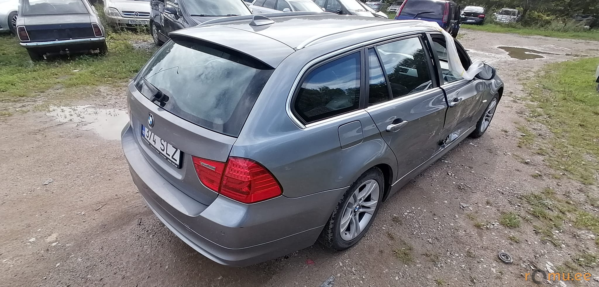 BMW 318d (2011) - Image 4