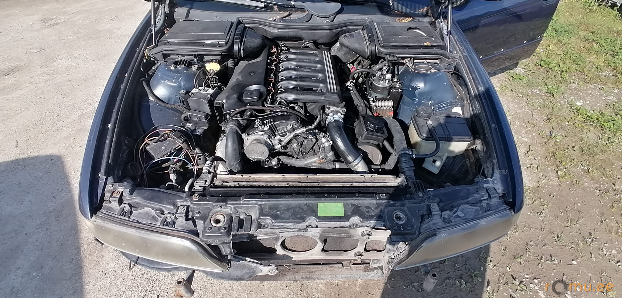 BMW 525d (2002) - Image 6