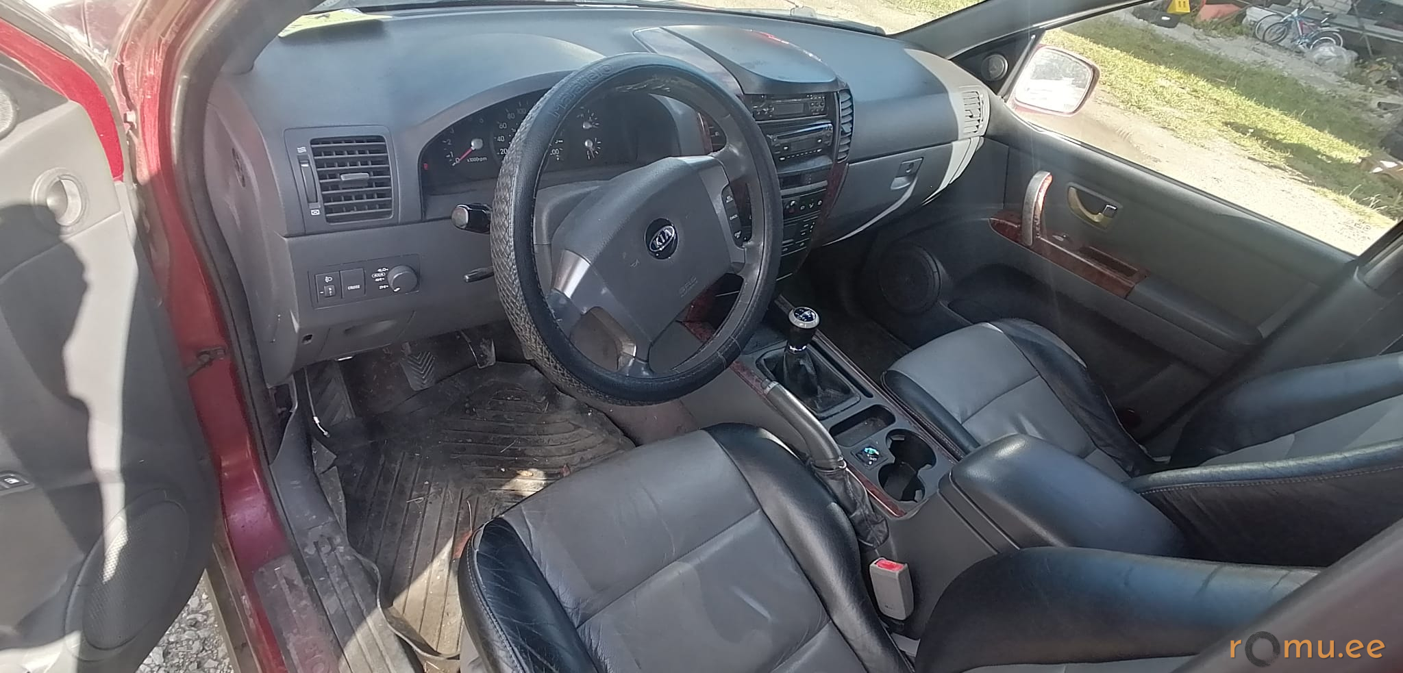 Kia Sorento (2003) - Image 7