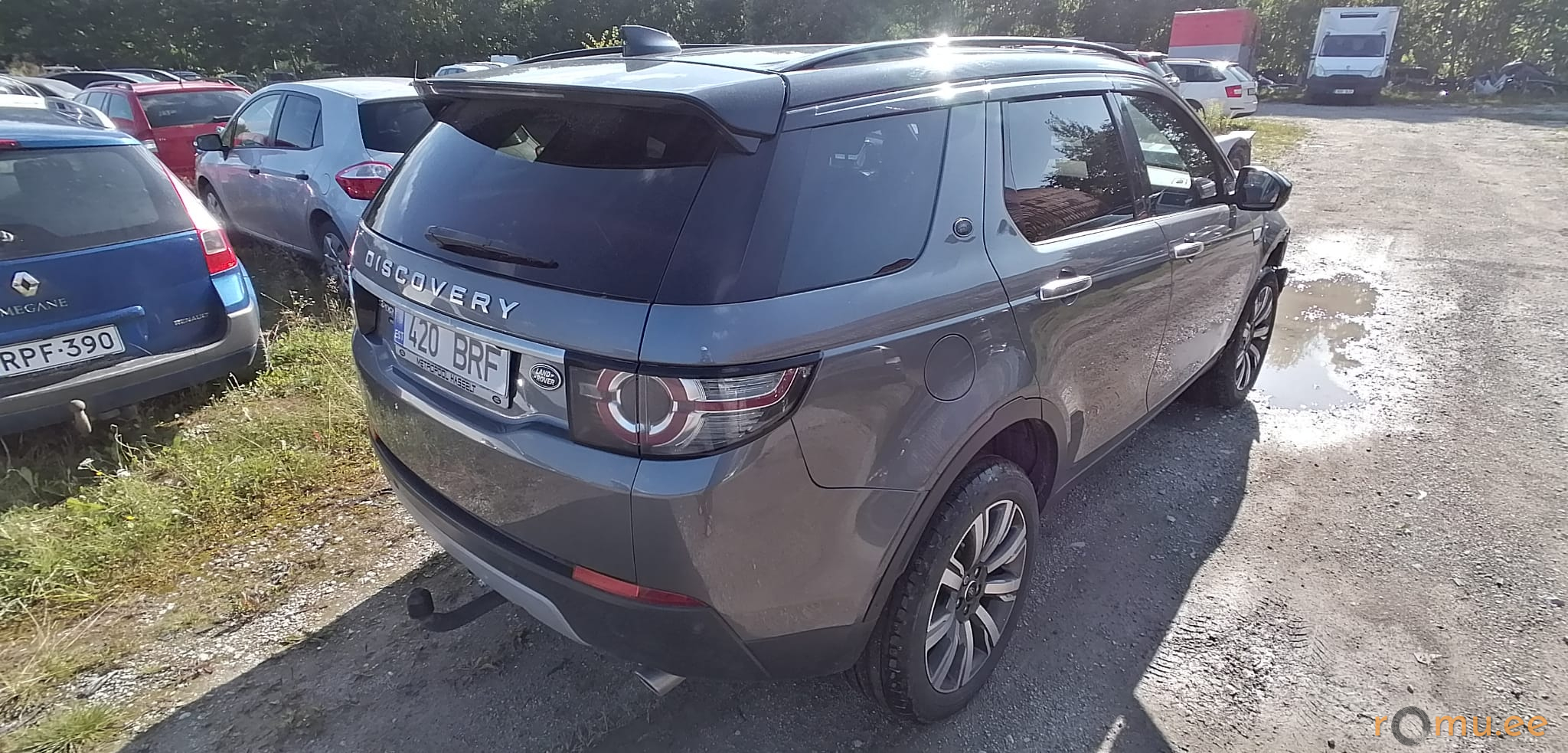 Land Rover Discovery Sport (2017) - Image 4