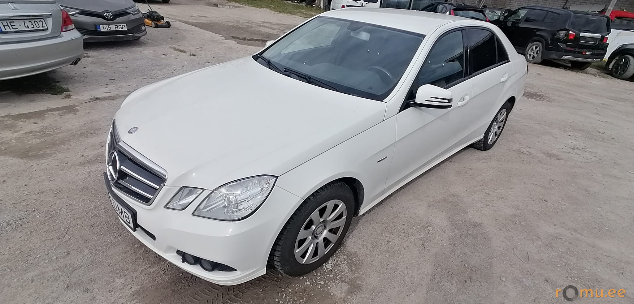 Mercedes-Benz E200 CDi (2010)