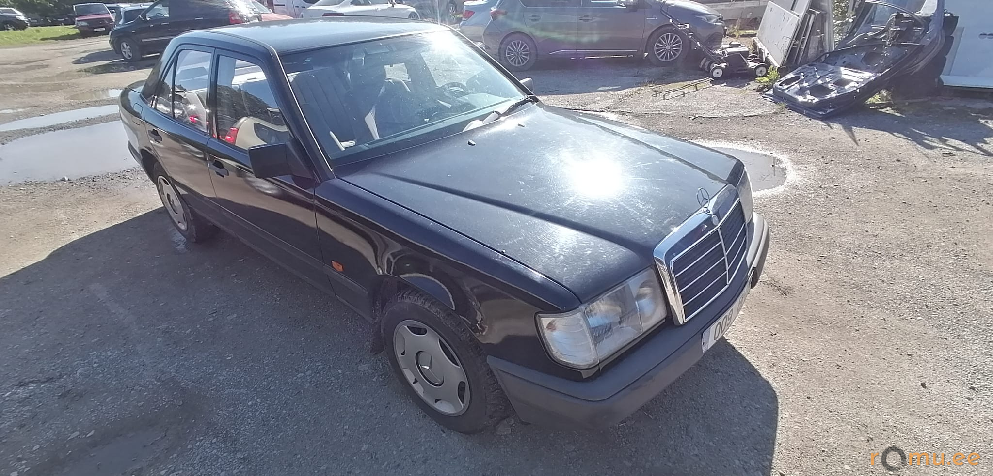 Mercedes-Benz 200d (1988) - Image 2