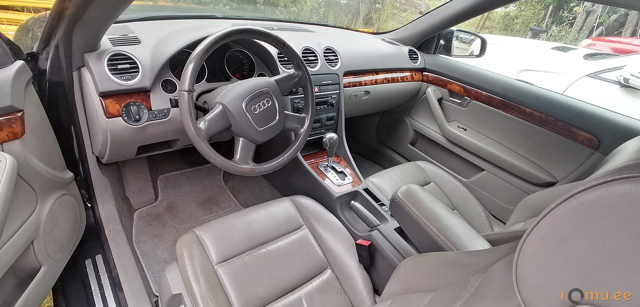 Audi A4 Cabriolet (2006) - Image 9