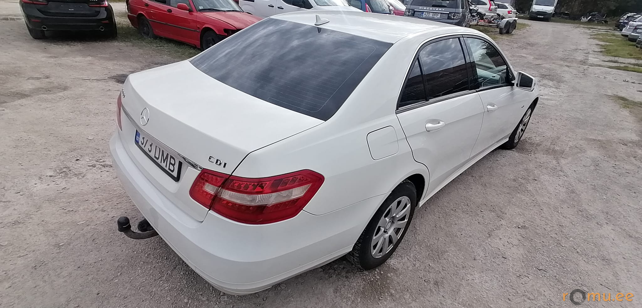 Mercedes-Benz E200 CDi (2010) - Image 4