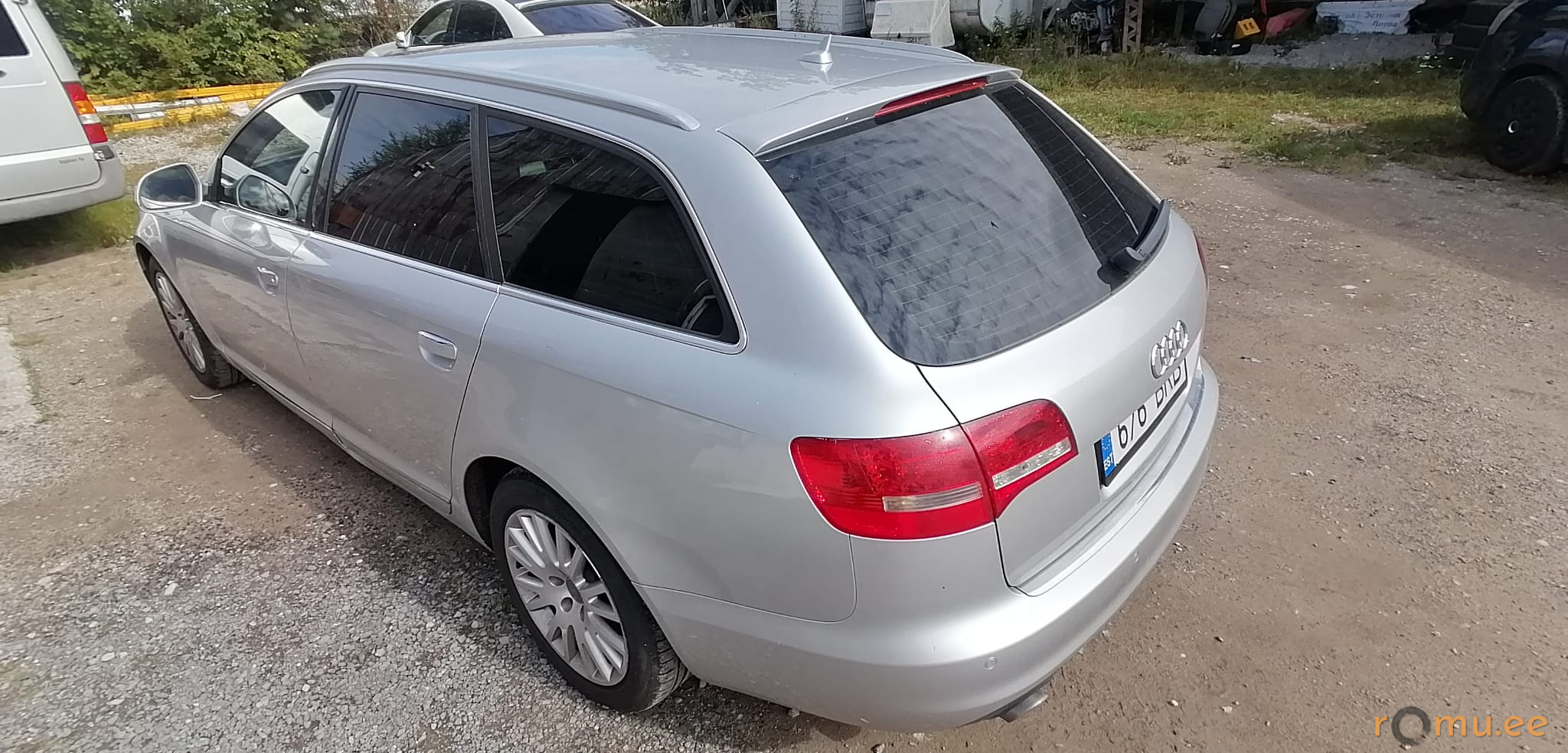 Audi A6 Avant (2010) - Image 4