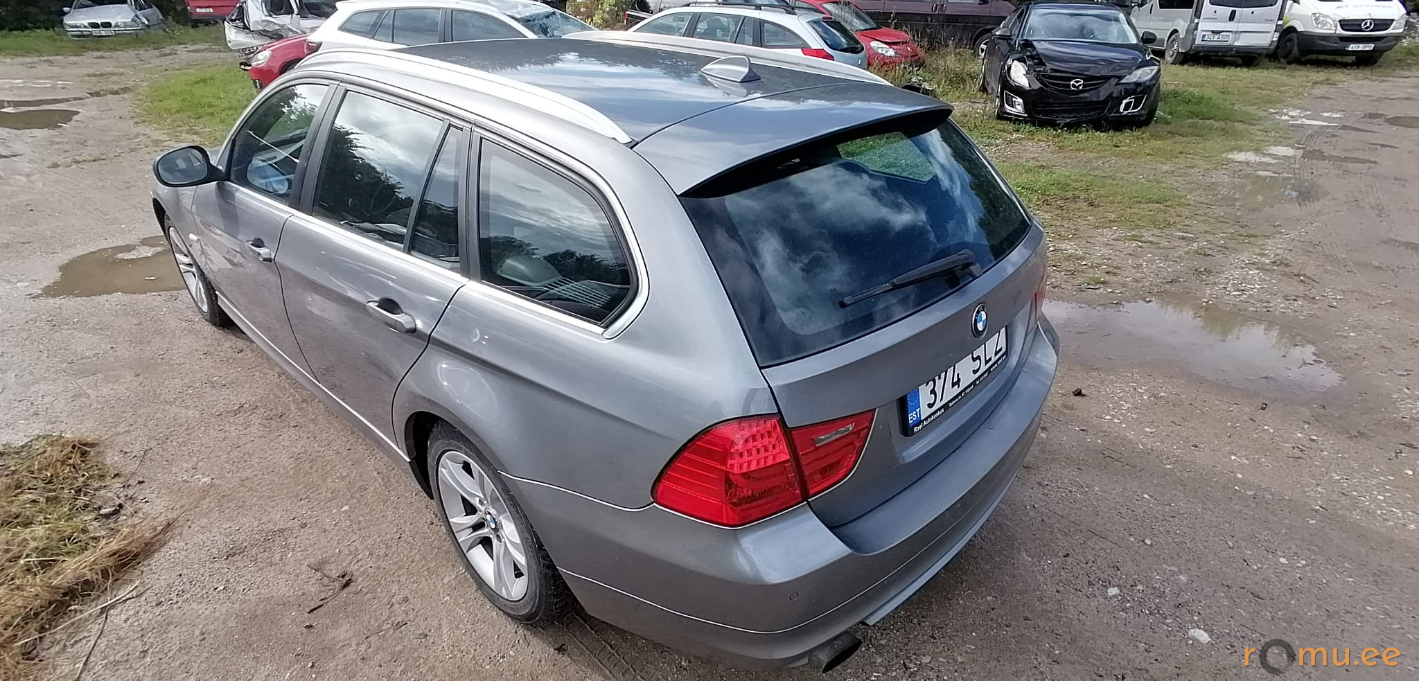 BMW 318d (2011) - Image 3
