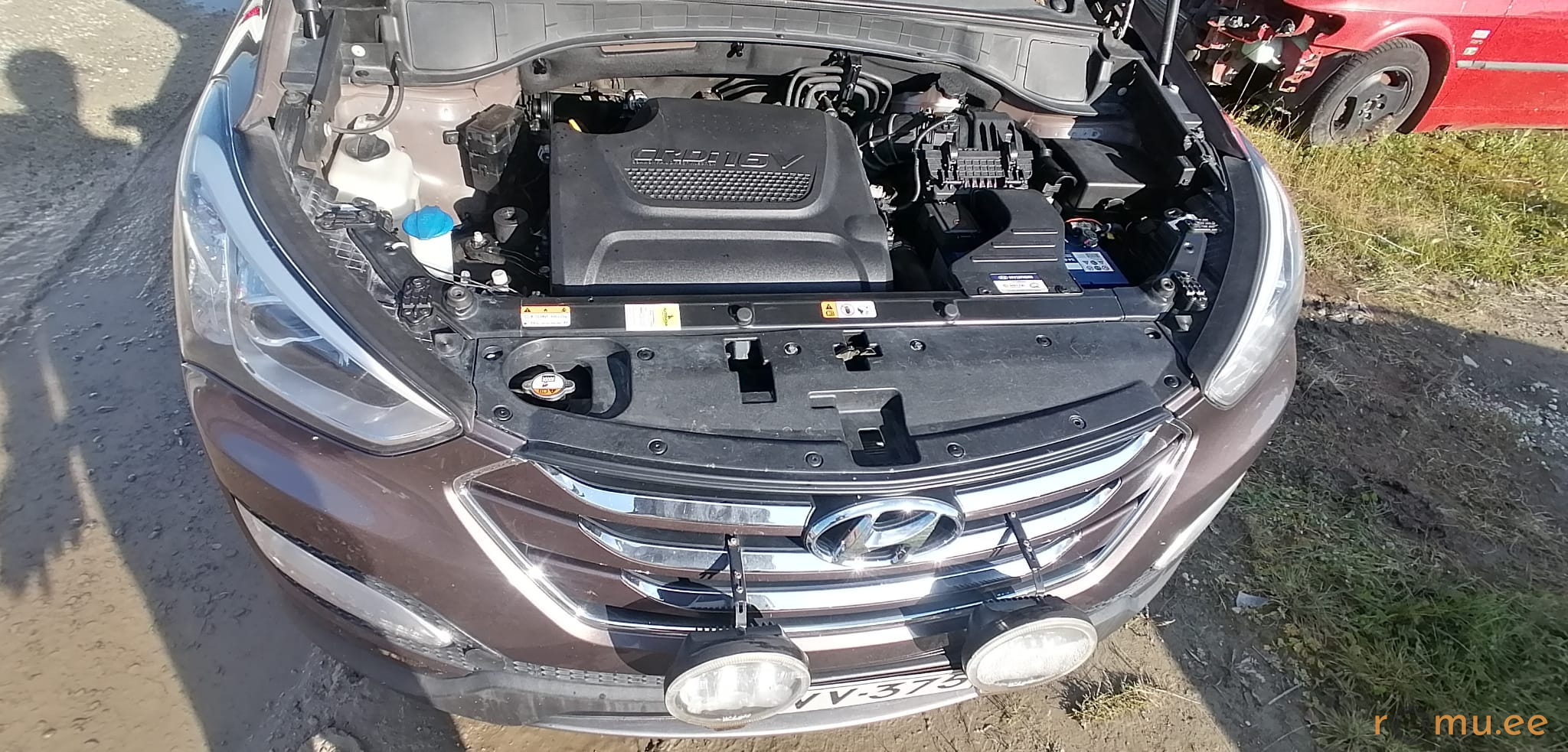 Hyundai Santa Fe (2013) - Image 6