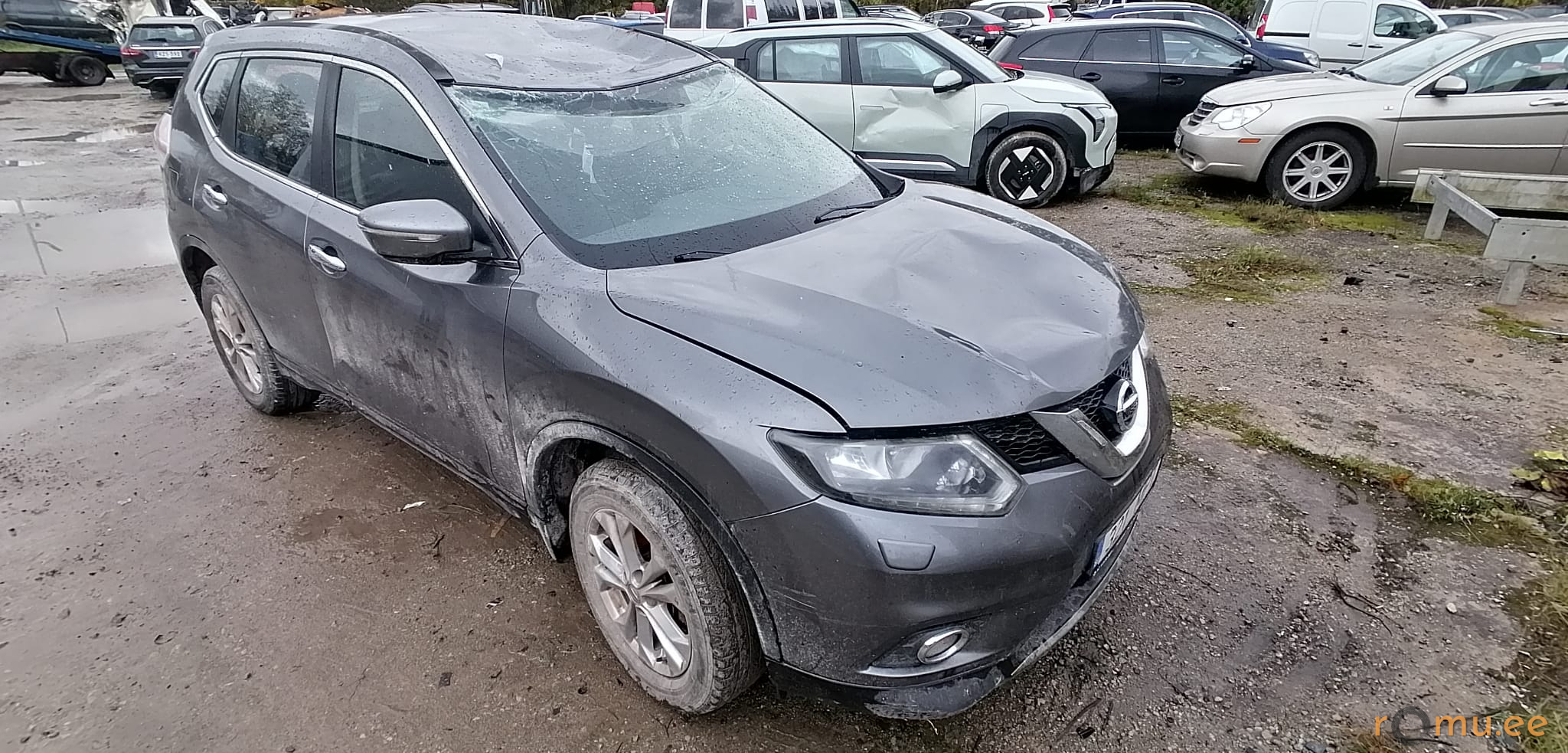 Nissan X-Trail (2016) — изображение 2