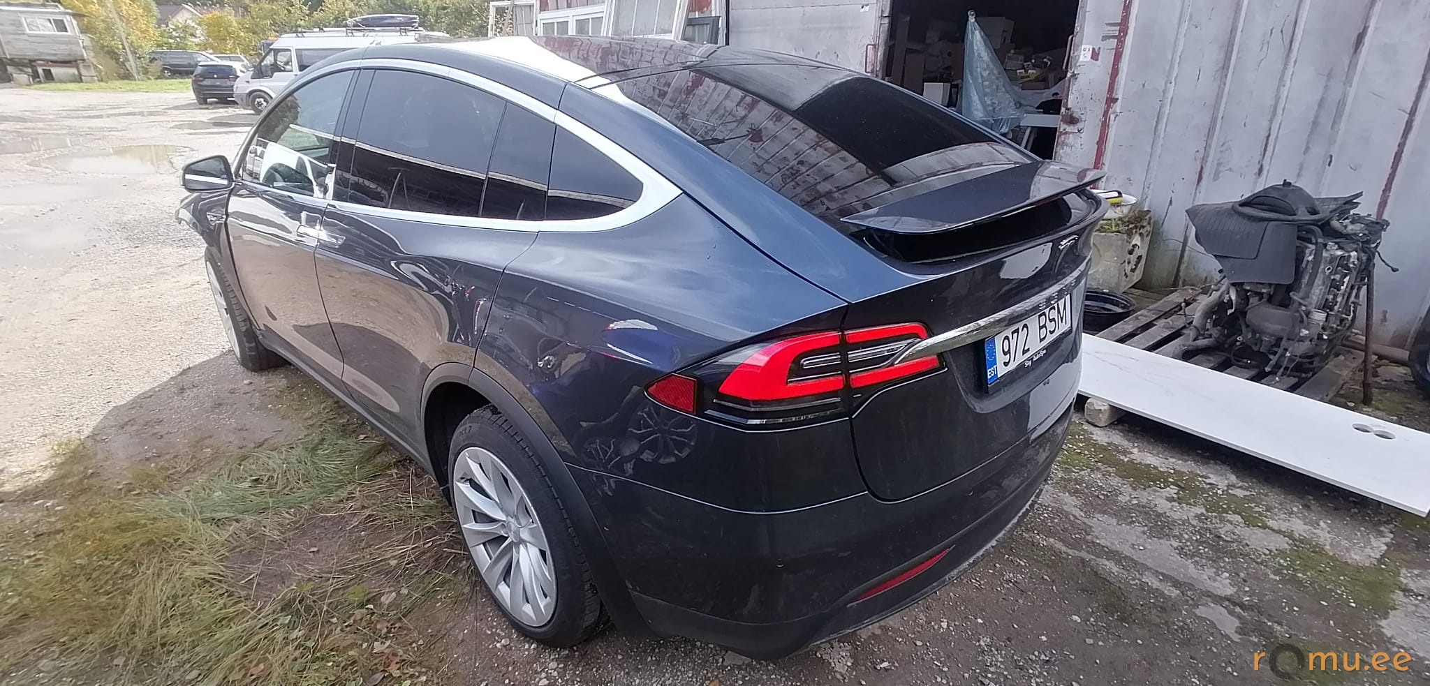Tesla Motors Model X (2016) - Image 3
