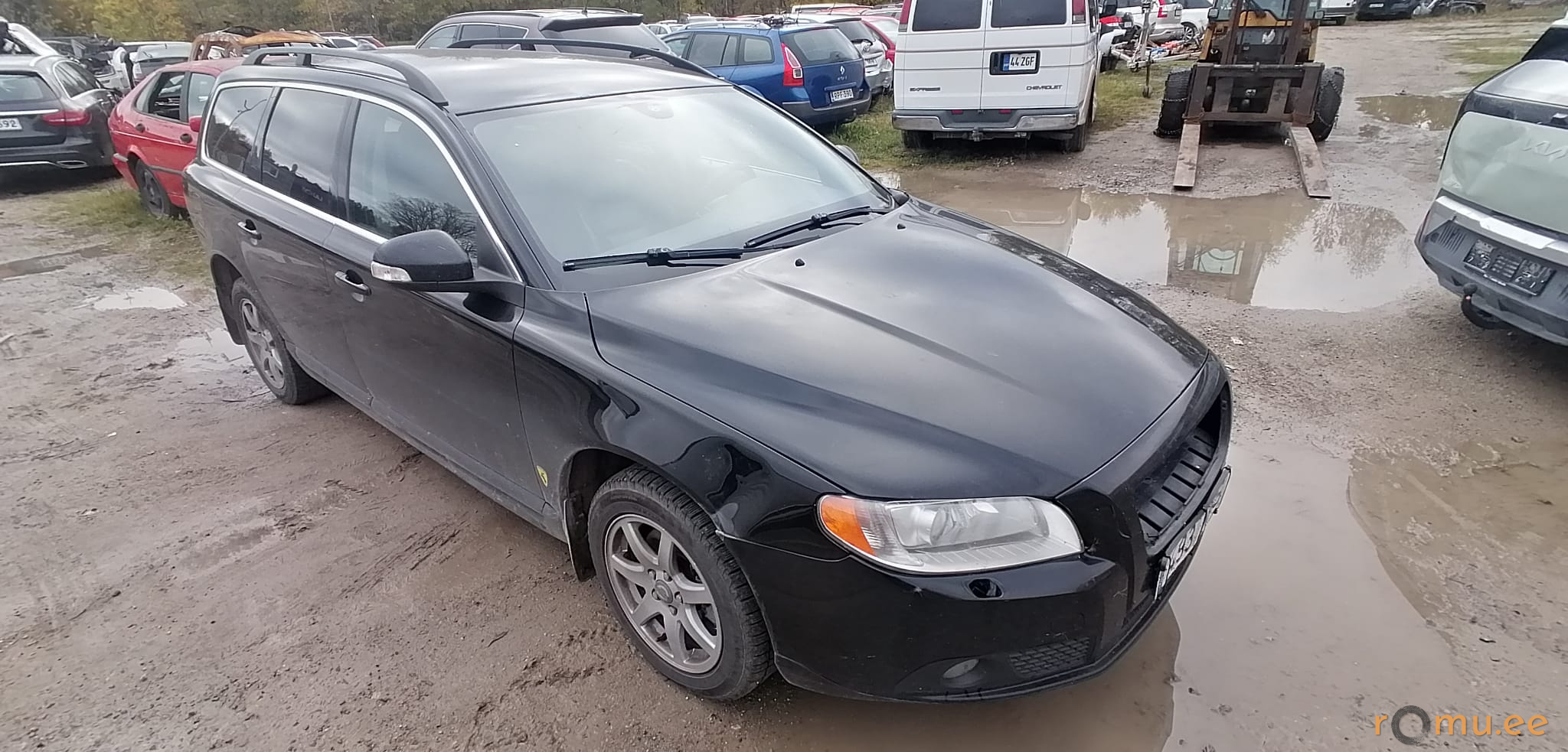 Volvo V70 (2009) - Image 2