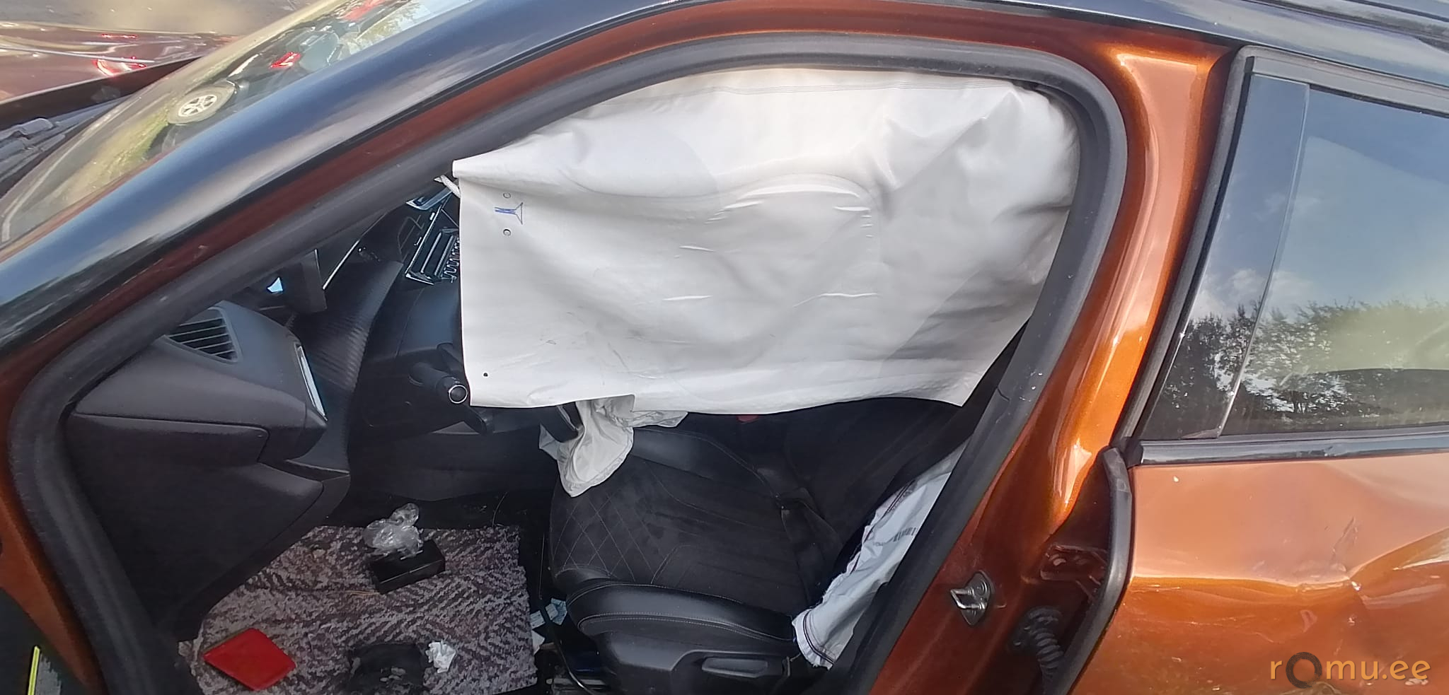 Peugeot 2008 (2021) - Image 8