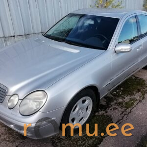 Mercedes-Benz E270 CDi (2002)