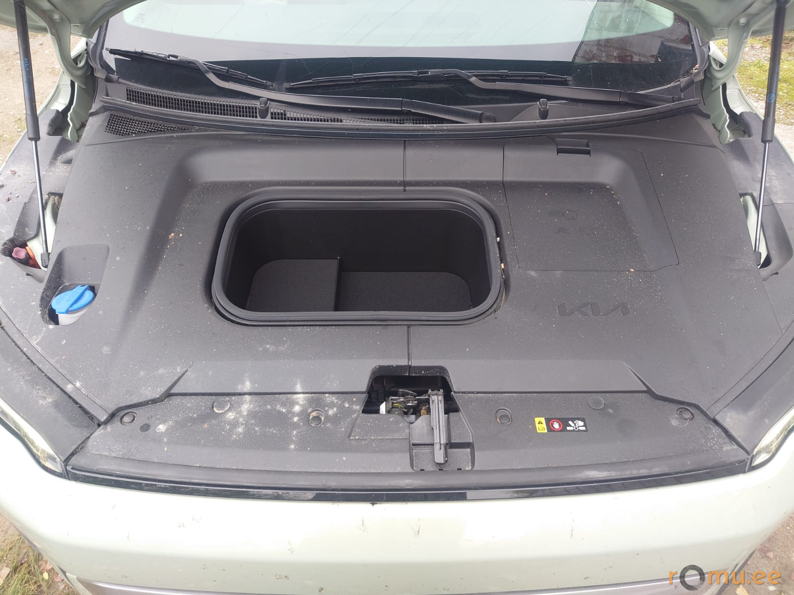 Kia EV3 (2025) - Image 6