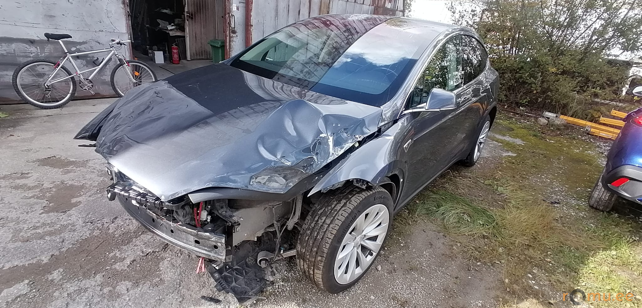 Tesla Motors Model X (2016)