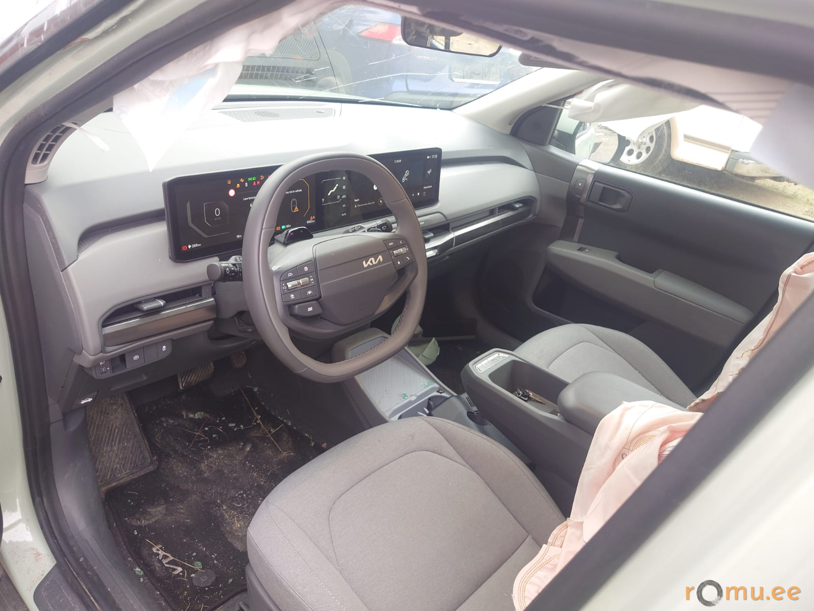 Kia EV3 (2025) - Image 8